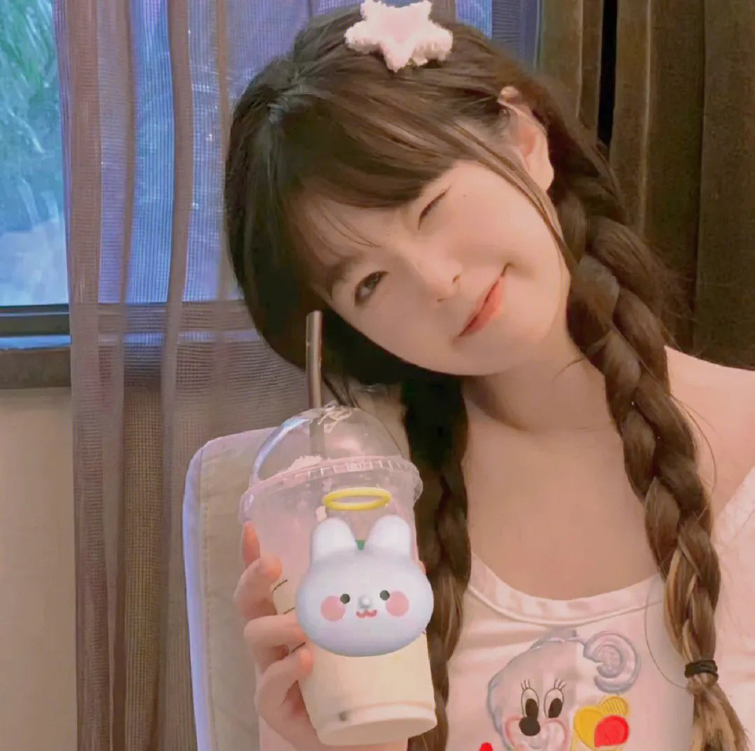 红伶泪